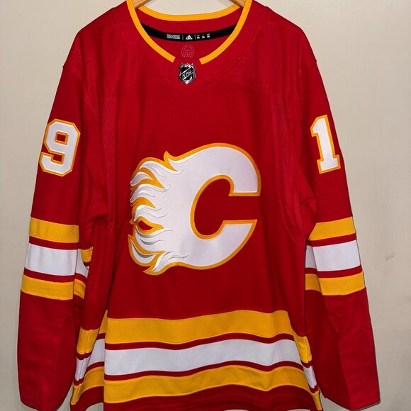Adidas NHL Calgary Flames Matthew Tkachuk Jersey PRIMEGREEN H56836 Men Sz 56 NEW - Picture 1 of 12
